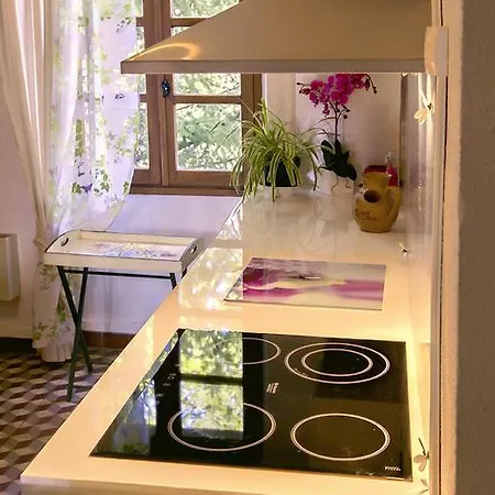 Nocleg ze śniadaniem Chez Veronique Chamborigaud